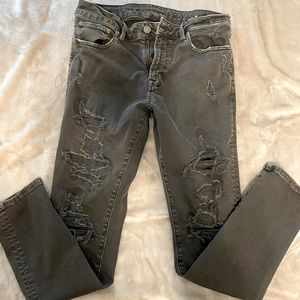 American Eagle Distressed Men’s Jeans